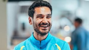 加拉塔萨雷官方公告确认，京多安税后年薪将达到450万欧元